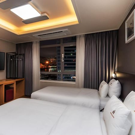 Central Park Hotel Busan Esterno foto